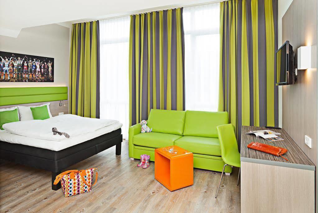 B&B Hotel Bochum Hbf-Nord Exterior foto